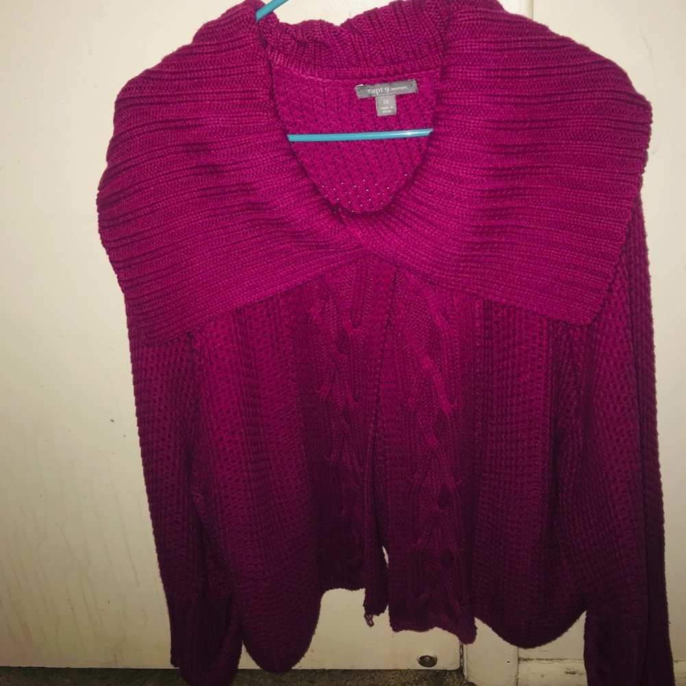 Cardigan sweater